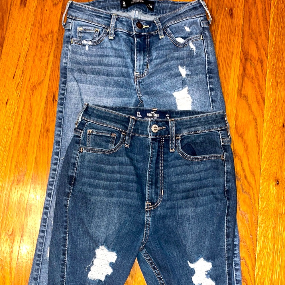 2 pairs of Hollister distressed jeans, size w24